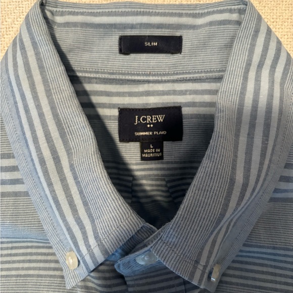 “ J. CREW” Men’s Shirt - Picture 2 of 2